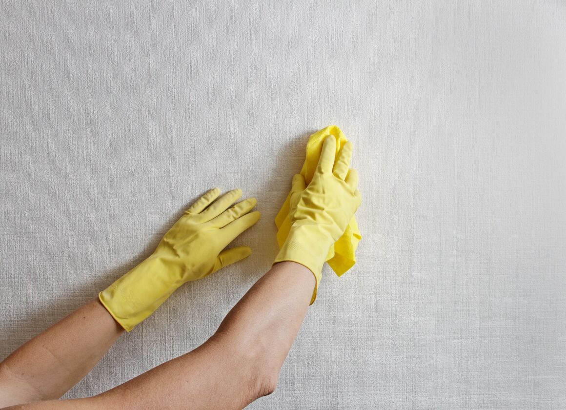 Tutoriel de nettoyage gomme pour murs et surfaces 